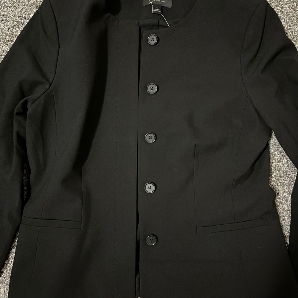 Ann Taylor Black Collarless Blazer - Picture 2 of 15